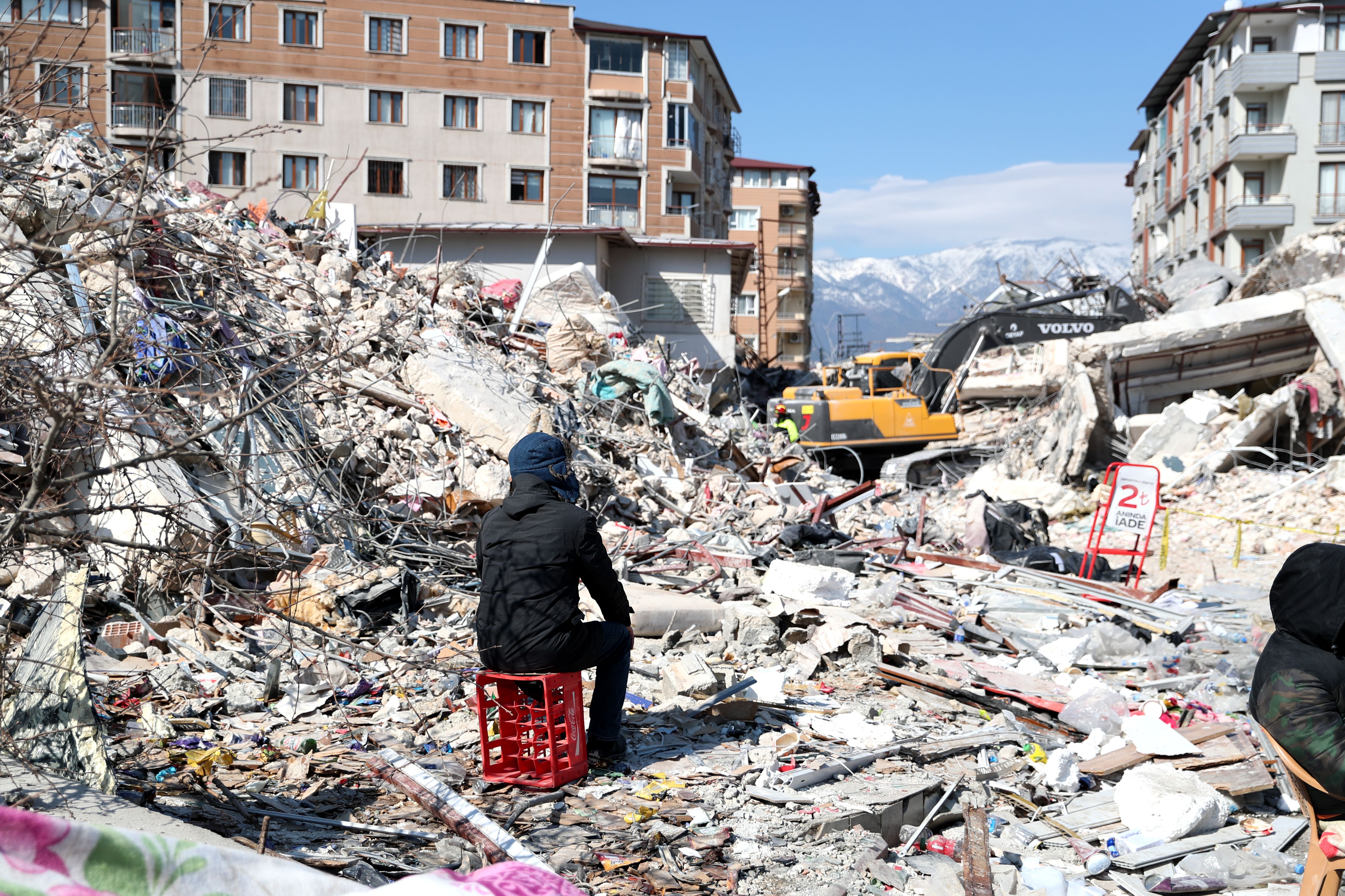 شمار کشتگان زلزله ترکیه و سوریه از ۲۳ هزار تن گذشت؛ شمال سوریه همچنان محروم از امدادرسانی