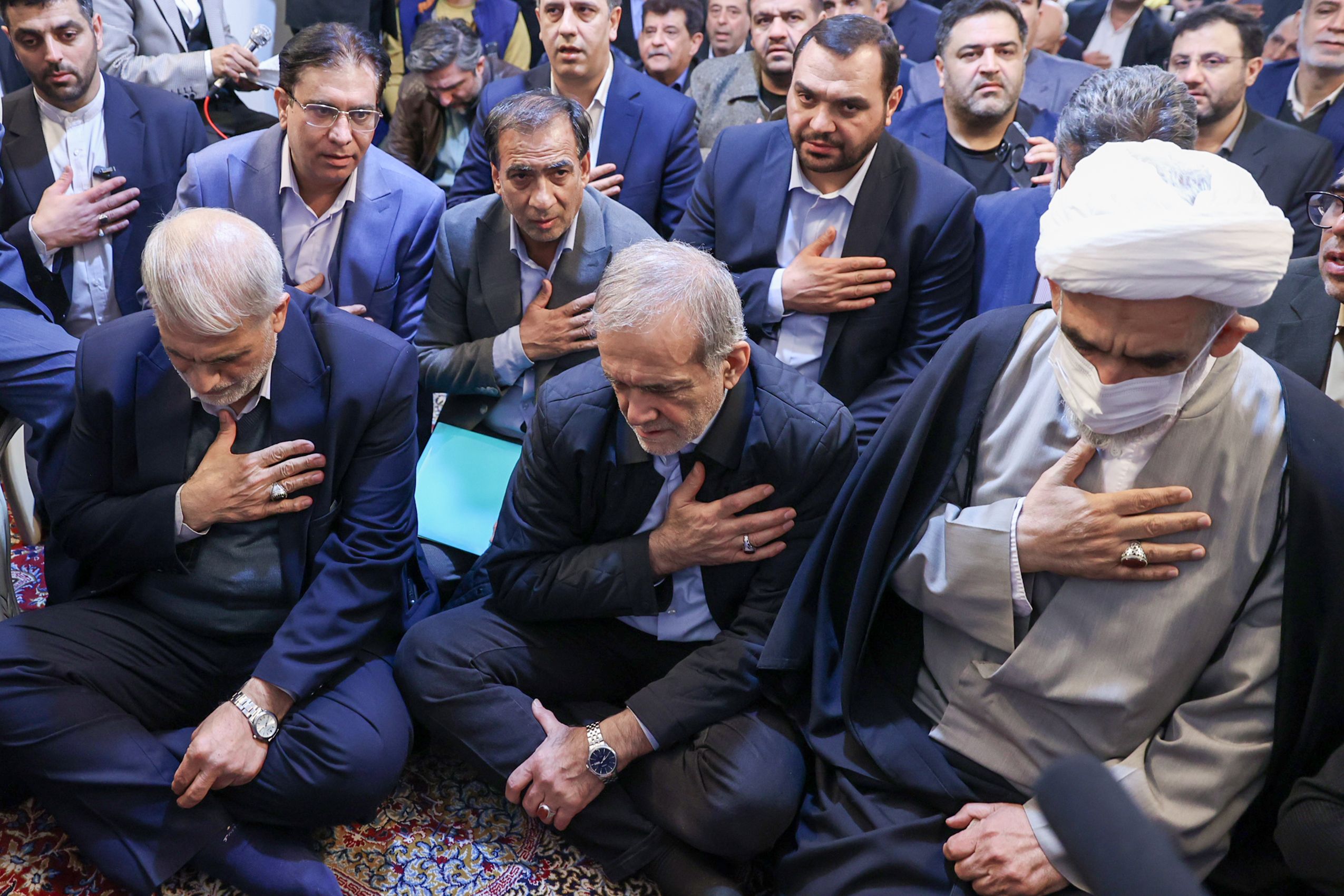 Iran's president should 'harakiri' over inflation crisis, analyst says