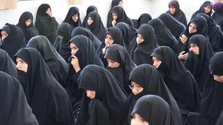 Amid Secularization in Iran, Officials Push Islamic Academic Program