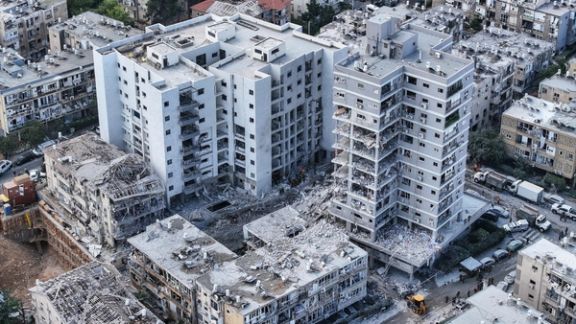 Iranian-Israelis back air campaign despite living under fire