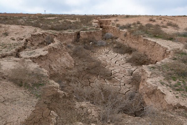 Land subsidence threatens villages and farms in southeast Iran