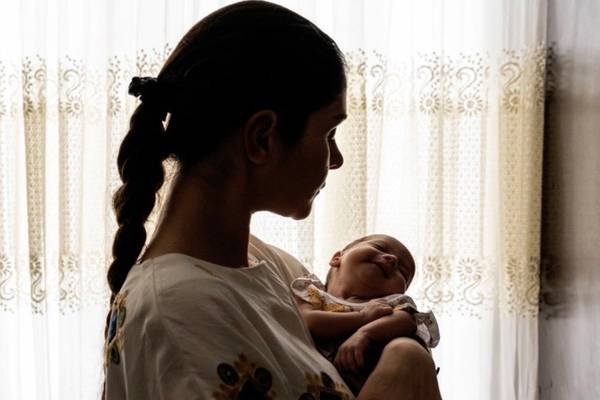 ۴۰ روز مادری؛ مراقبت انسانی، نمایش عاطفه و پرسشهای اخلاقی