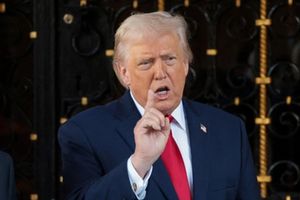 ترامپ: اگر جمهوری اسلامی به معترضان شلیک کند، آمریکا برای نجات آنها میآید