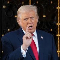 ترامپ: اگر جمهوری اسلامی به معترضان شلیک کند، آمریکا برای نجات آنها میآید