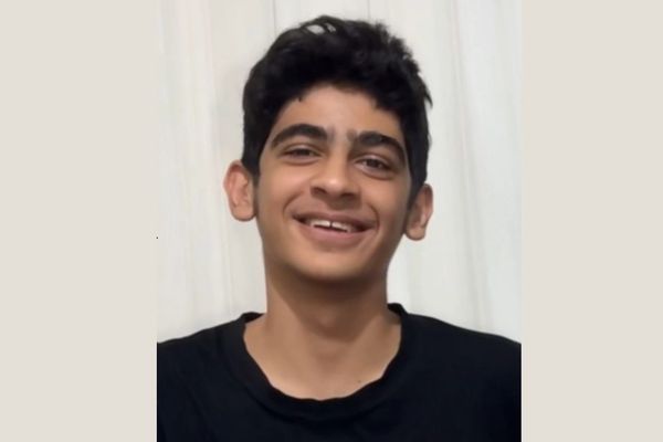 پیکر امیرمحمد شاهکرمی ۱۴ ساله را دو ماه بعد از کشتار دی تحویل خانواده دادند