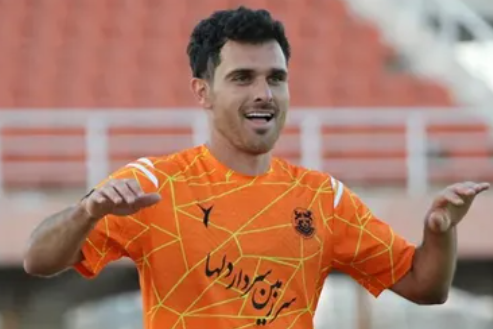 خبرگزاری سپاه: چرا مس کرمان نام قاسم سلیمانی را از روی پیراهن حذف کرد؟