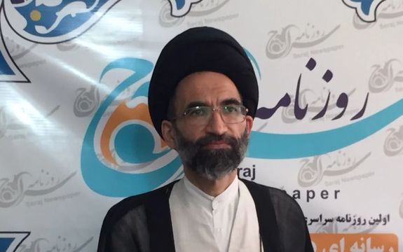 نماینده خامنهای در کاشان: جوان به تفریح حلال مانند جشنوارههای انار و گلاب نیاز دارد