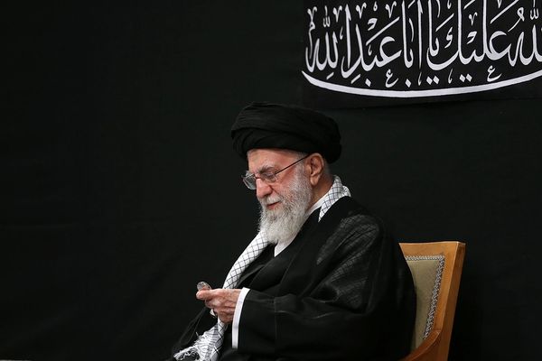 فارن پالیسی: خامنهای میکوشد با راهبردی دوگانه باقی دوران ترامپ را تاب بیاورد