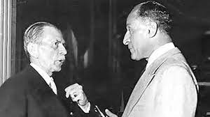 Abolhassan Ebtehaj (L), head of Iran's Planning Organization in 1950s