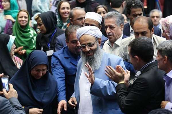 Iran's ‘Religious Intellectuals’ Urge Support For Dissident Sunni Cleric