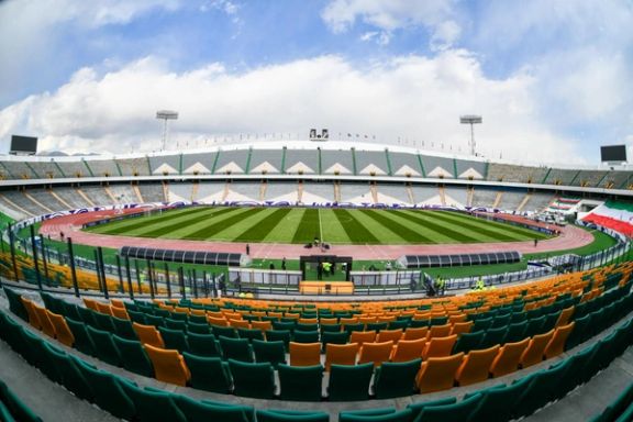 مدیر ورزشگاه آزادی: پولخوری؟ این صحبتها خوب نیست، همه برای «نظام» زحمت میکشند