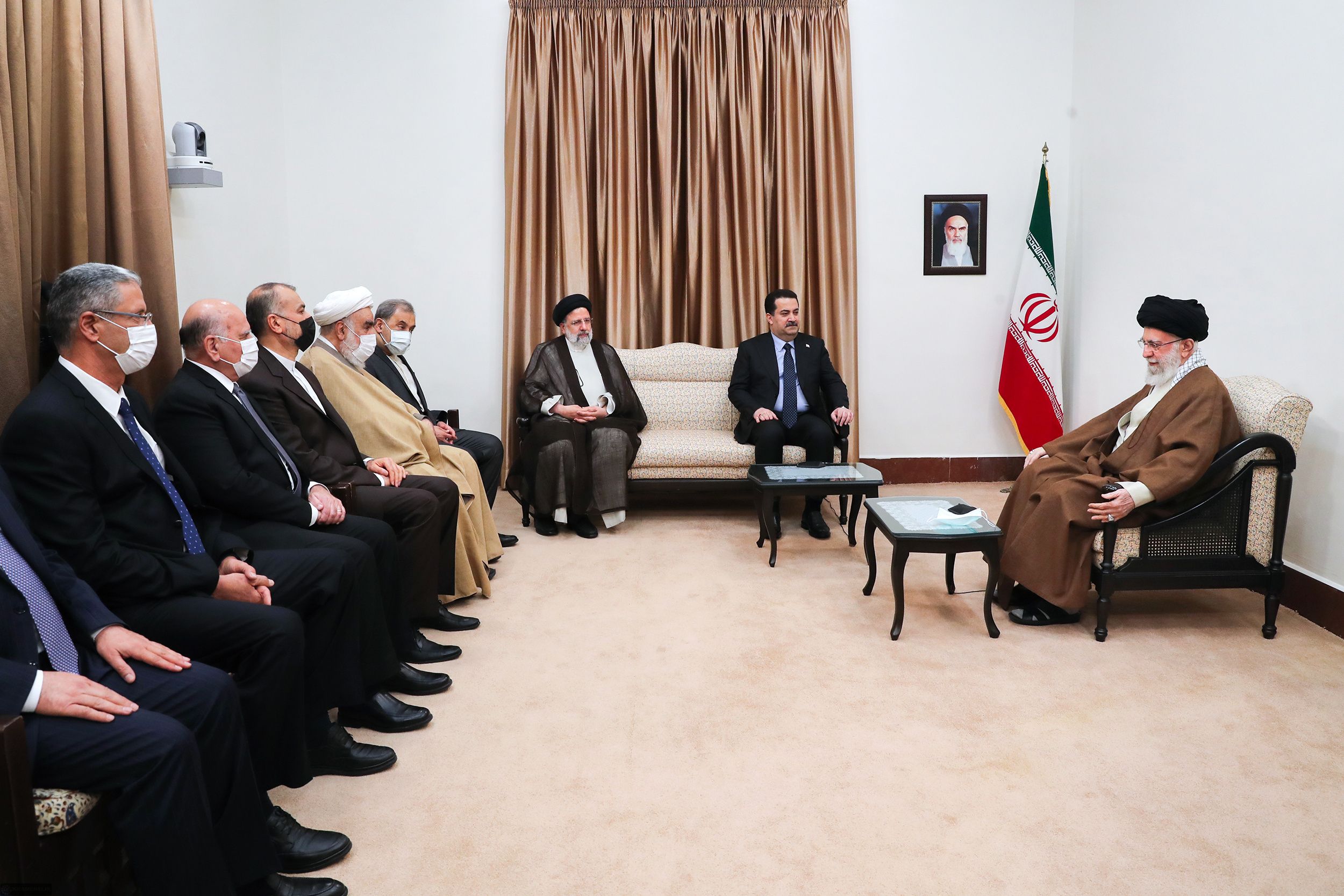 Iraqi Prime Minister Mohammed Shia al-Sudani visiting Iran meets Supreme Leader Ali Khamenei in November 2022