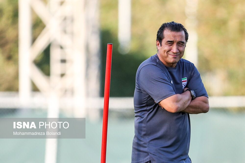 موضع تازه خداداد عزیزی پس از حکم مشاوره: اشتباه کردم، الهویی بسیار کاربلد است