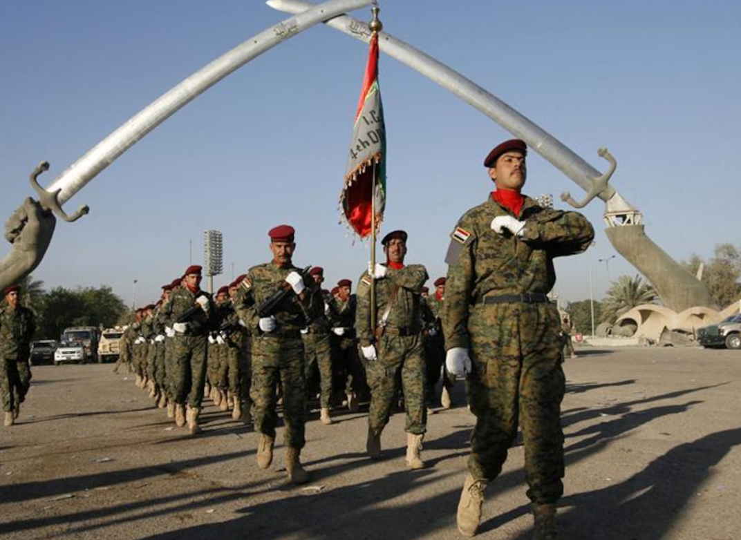 بغداد رفضت طلب طهران بنقل مبالغ مالية ضخمة إلى حزب الله