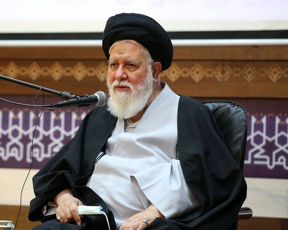نماینده خامنهای در مشهد: فضای مجازی ولنگار عرصه جولان افراد فسادطلب است