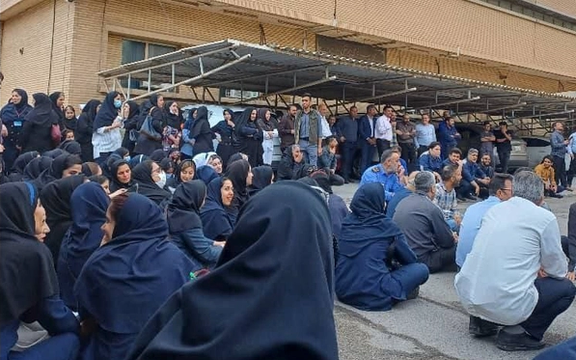 تضخم يتجاوز 60 في المائة واحتجاجات في كل القطاعات... اقتصاد إيران يترنح