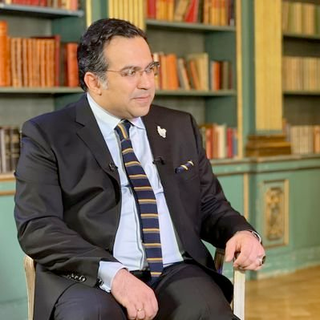 کامیار بهرنگ