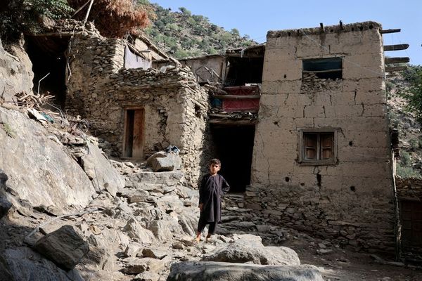 حدود یک هفته پس از زلزله مرگبار افغانستان، آمریکا هنوز هیچ کمکی را تصویب نکرده است