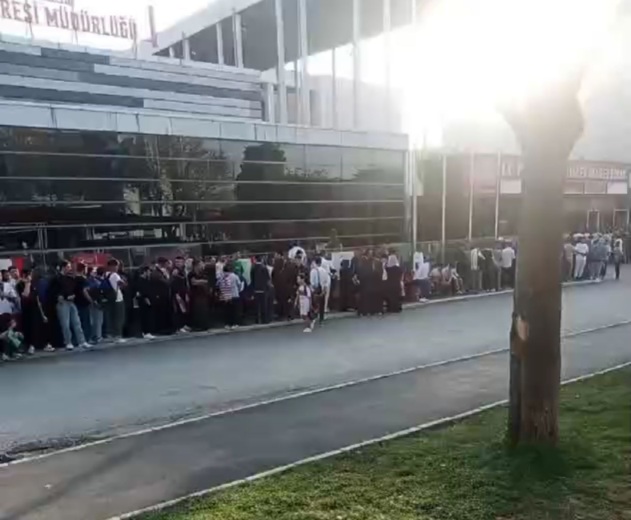 پلیس ترکیه با وعده توزیع کارت اقامت، صدها پناهجو را بازداشت کرد