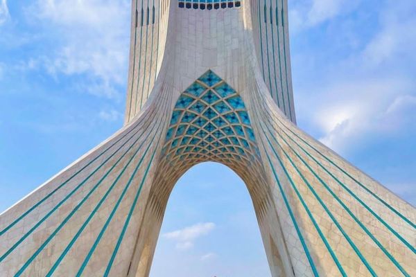 روزنامه شرق: نهادها از تبدیل کنسرت شجریان به تجمع ضدحکومتی ترسیدند
