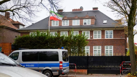 برلمانية ألمانية: إغلاق قنصليات إيران خطوة إيجابية بسبب دورها في قمع الإيرانيين في الخارج