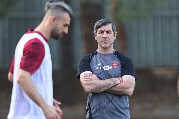 کریم باقری، مربی پرسپولیس: مثل خیلی از مردم کشورم درخواست دارم امیر تتلو را ببخشند