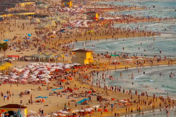 الخارجية الإسرائيلية للإيرانيين: موعدنا صيف العام المقبل على شاطئ تل أبيب