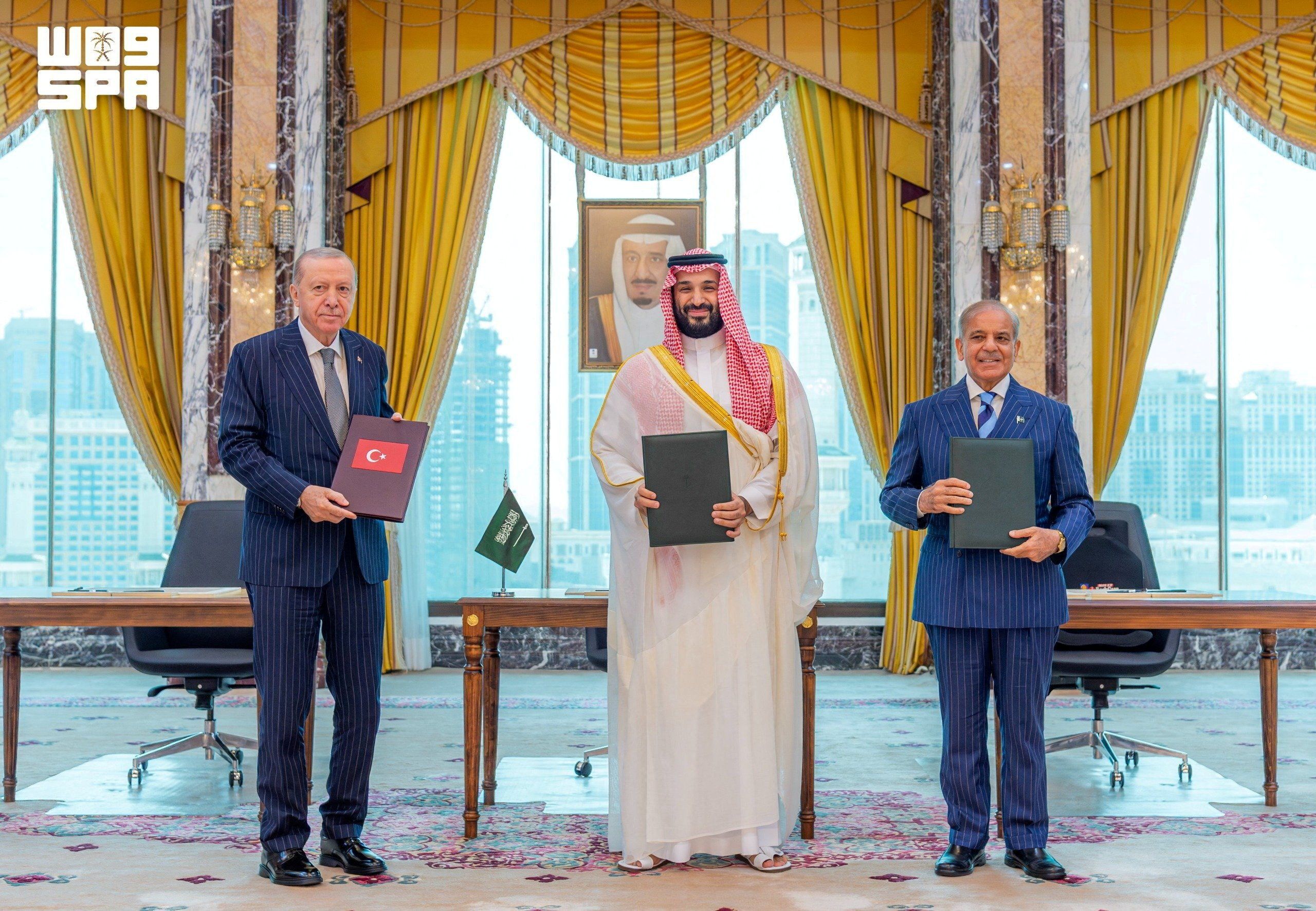 Mecca pact ties three Sunni powers together as Iran-backed attacks loom