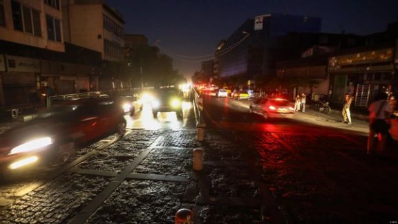 دبیر کمیسیون انرژی مجلس درباره قطع برق: وزارت نیرو برای این گرمای هوا آمادگی نداشت