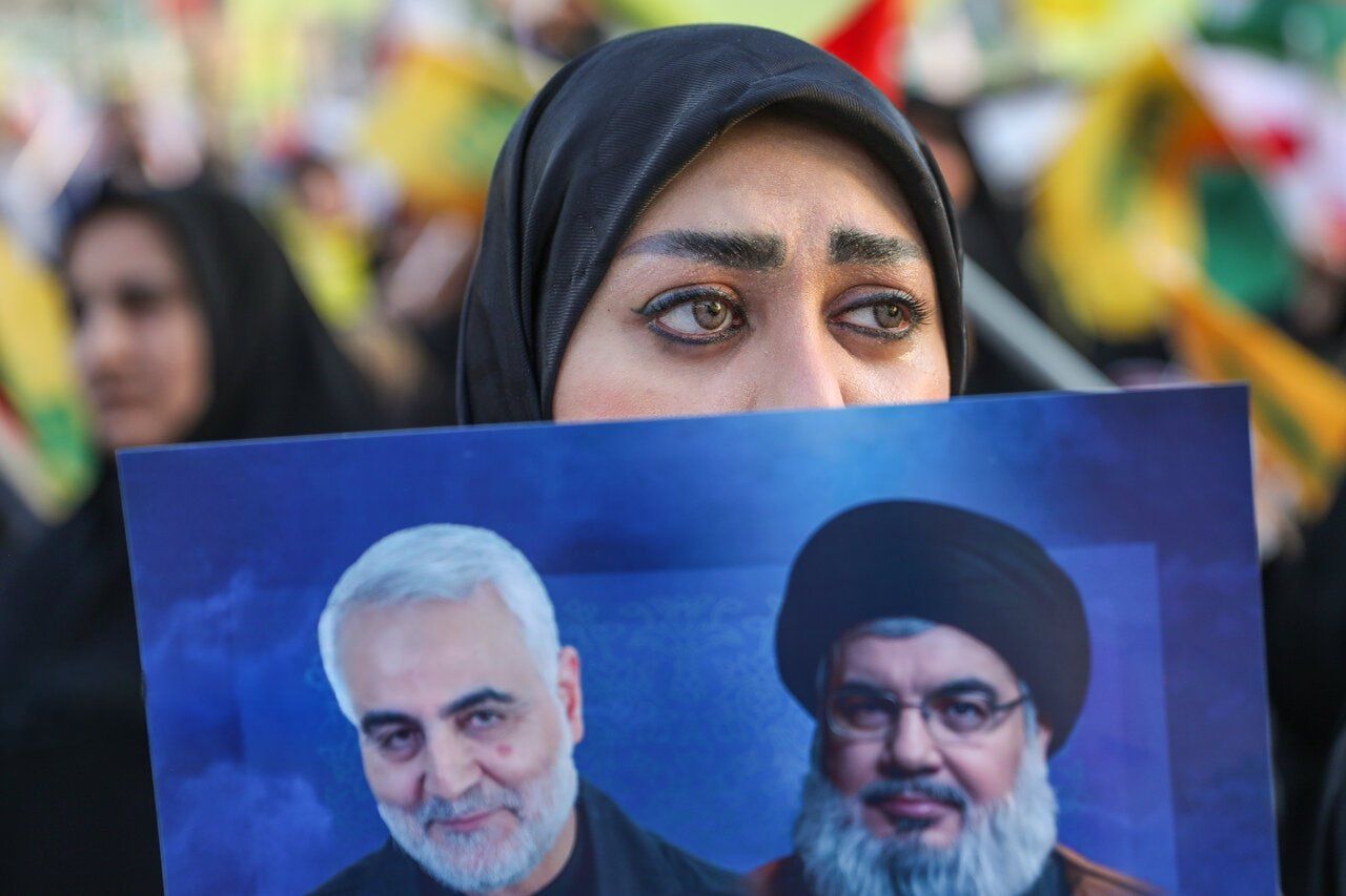 Trump’s peace overtures stir uneasy debate in beleaguered Iran