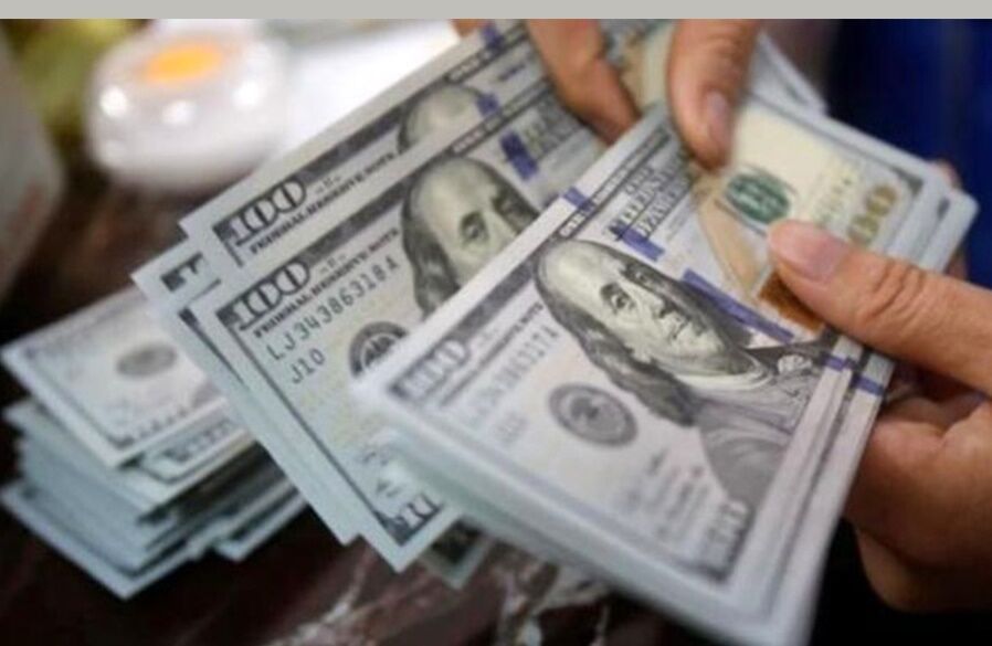Iran's Currency Hits All-Time Low Against US Dollar Amid Nuclear Deadlock
