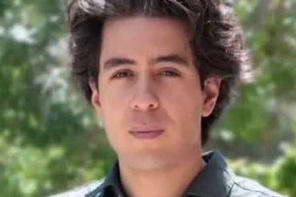 سروش خبازیان مقدم، مترجم زبان انگلیسی در ملکشهر اصفهان با شلیک مستقیم از پشت کشته شد