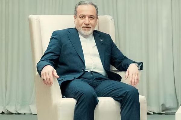 عراقچی: «پروژه آزادی» تنگه هرمز، در واقع «پروژه بنبست» است