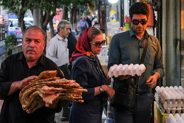 مرکز آمار ایران از عبور نرخ تورم مردادماه از مرز ۴۲ درصد خبر داد