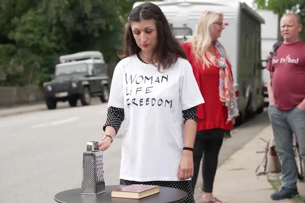 Iranian-Danish Artist Shreds Quran Outside Iran’s Embassy