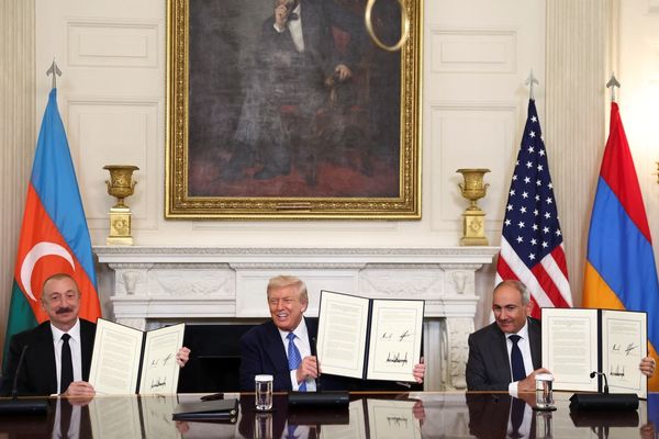 Iran shifts from confrontation to caution over Zangezur Corridor - Daily Sabah