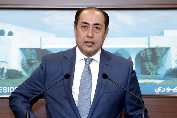 Arab League Envoy Visits Beirut To Mediate Rift With Riyadh