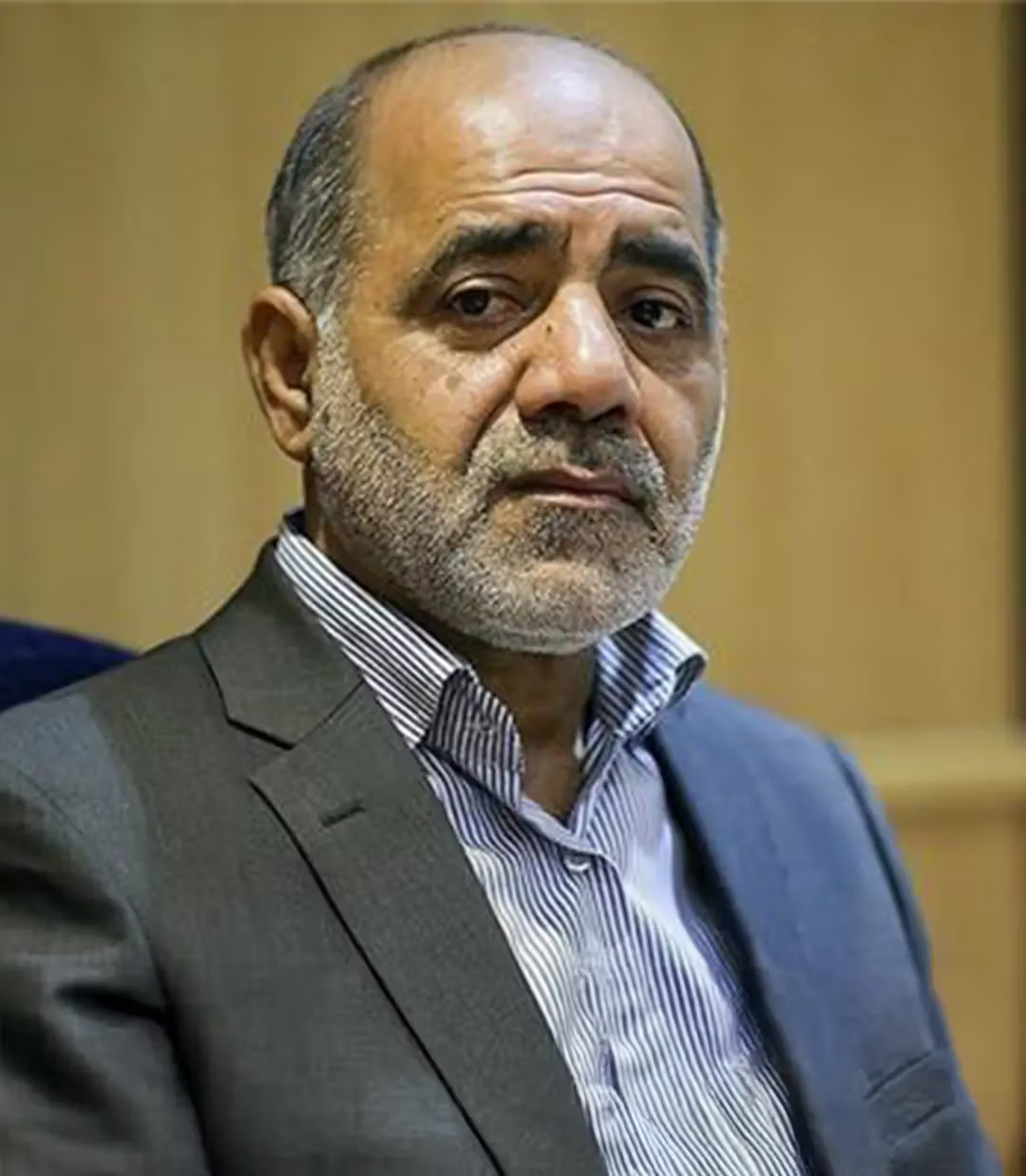 قائد مقر "خاتم الأنبياء" يحذّر: على الأعداء تجنب أي خطأ في الحسابات خلال مراسم دفن خامنئي