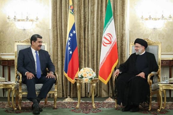 Venezuelan President Nicolás Maduro (left) and President Ebrahim Raisi during a meeting in Tehran