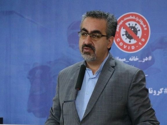 کیانوش جهانپور: وزیر بهداشت نگفت که بلافاصله به تزریق روزانه ۴۰۰هزار دوز واکسن خواهیم رسید