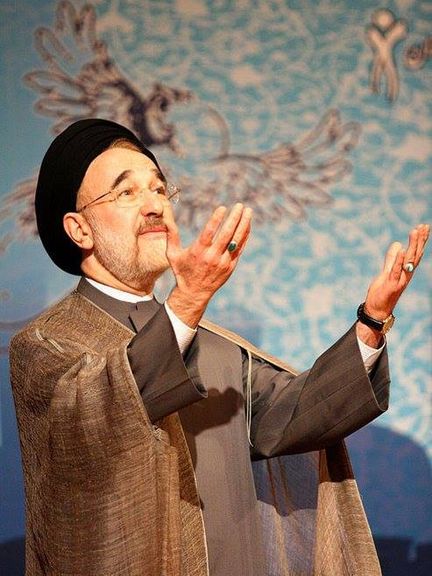 صادق خرازی: محمد خاتمی همواره رهبری را دعا میکند