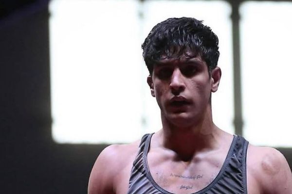 وزارت خارجه آمریکا: صالح محمدی، قهرمان کشتی با خطر اعدام روبرو است