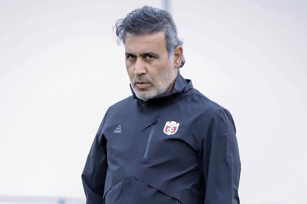 مهدی مهدویکیا در واکنش به سکوت اعضای تیم ملی پس از کشتار جمهوری اسلامی؛ دریغ از یک تسلیت