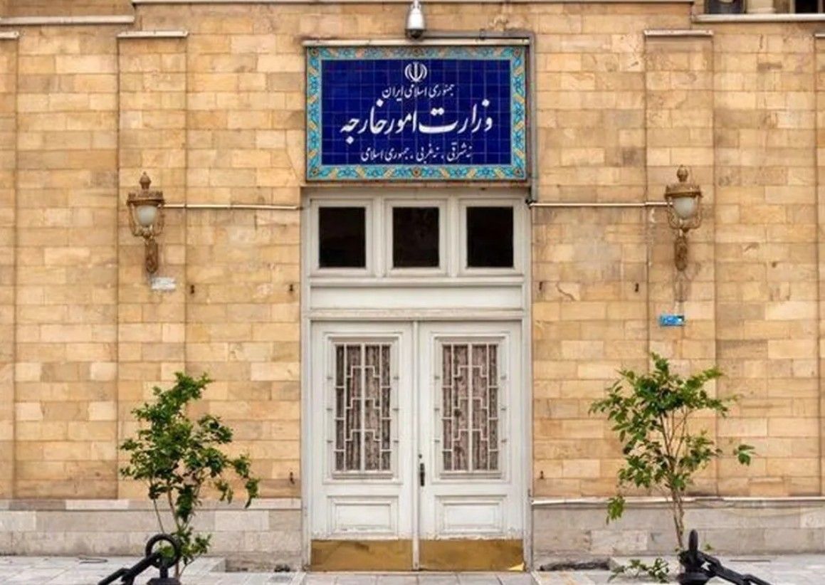 وزارت خارجه جمهوری اسلامی: ارتش آمریکا با حمله به «کشتی‌های تجاری» آتش‌بس را نقض کرده است