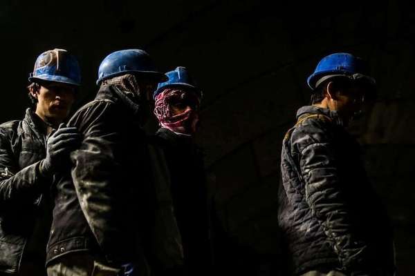 Rise Of The Working Poor As Iran Wages Fail To Cover Basic Needs