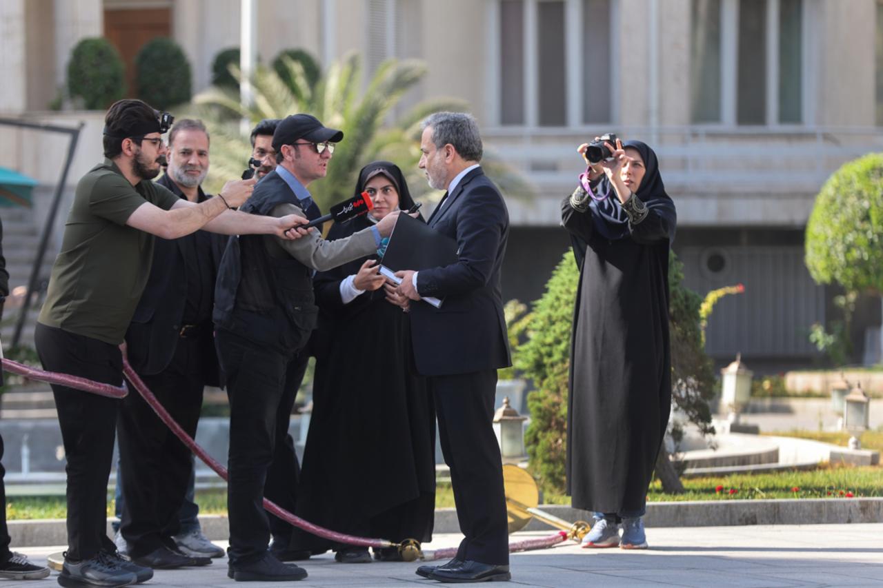  Iran says no possibility of talks with US for now