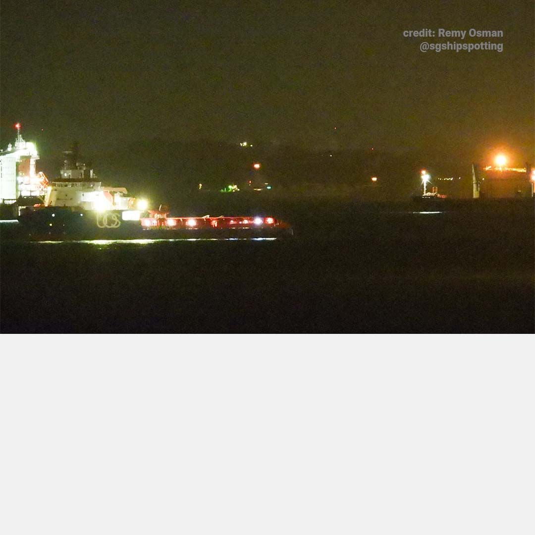 ناو هواپیمابر «آبراهام لینکلن» در حال عبور از تنگه سنگاپور مشاهده شد