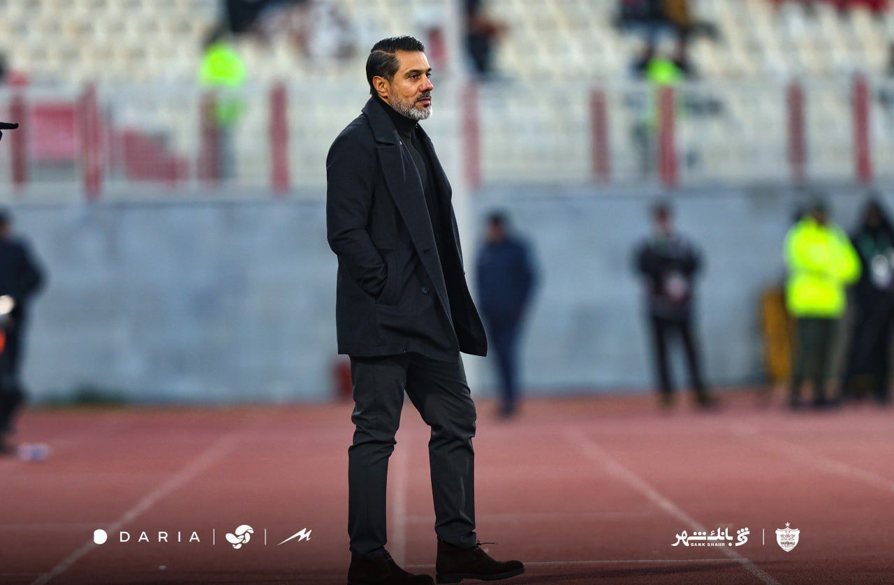 افشین پیروانی پس از فحاشی تماشاگران تراکتور: پای اعتقاداتی که به آنها باور دارم ایستاده‌ام