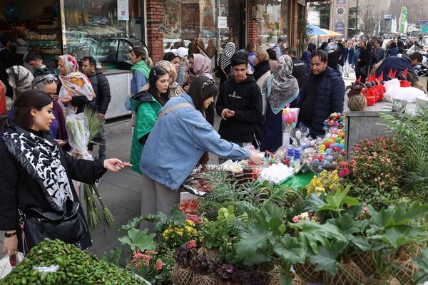 War and hardship dampen Nowruz mood in Iran