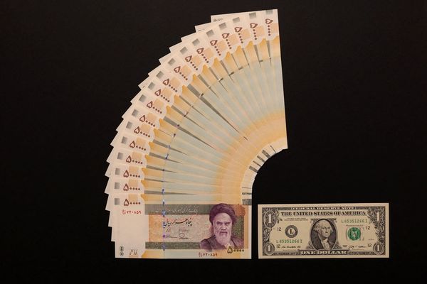 Iran’s rial plunges past 1 million per dollar in record drop
